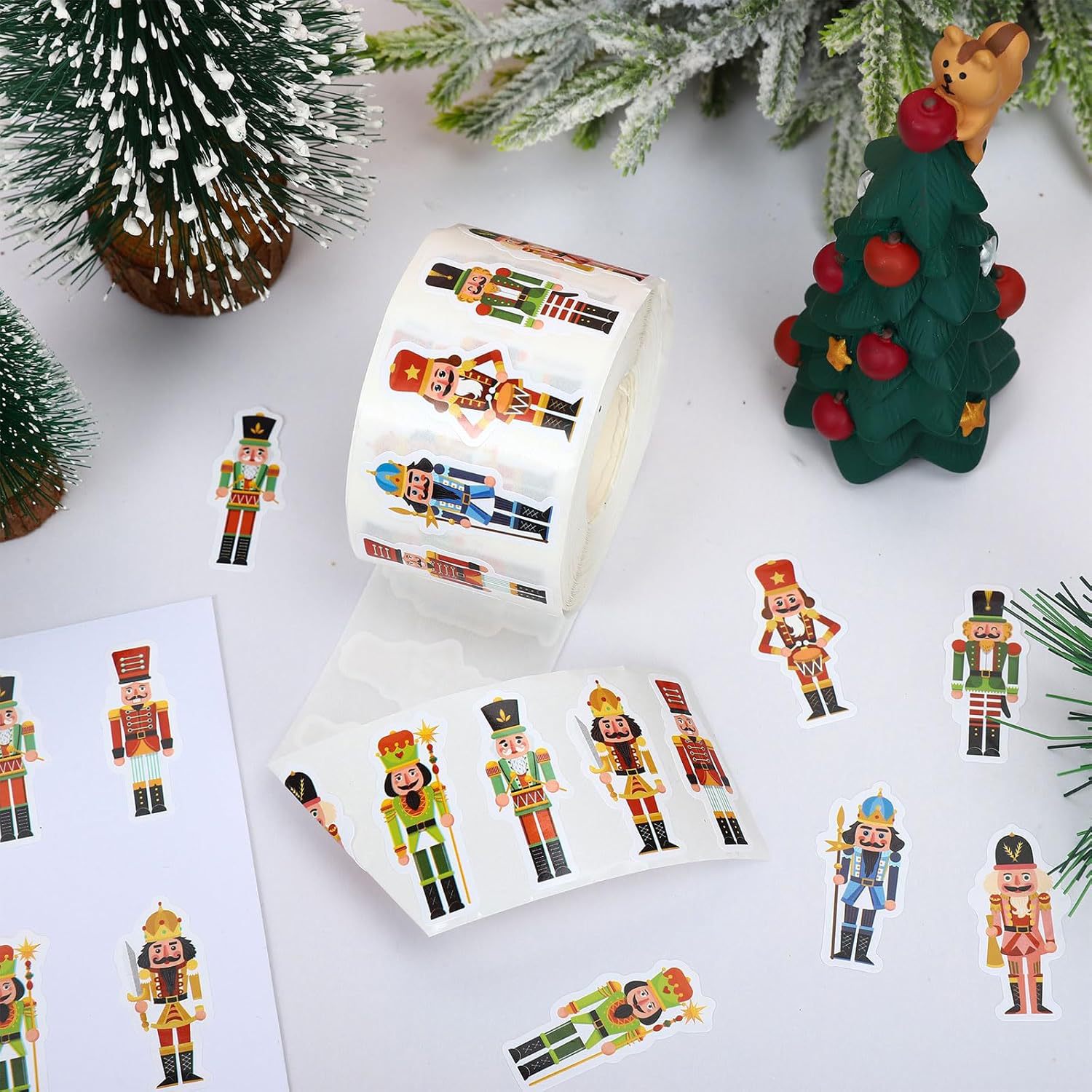 1000pcs(1 Roll) Christmas Nutc - đánh giá và giá Nutcracker Figurine